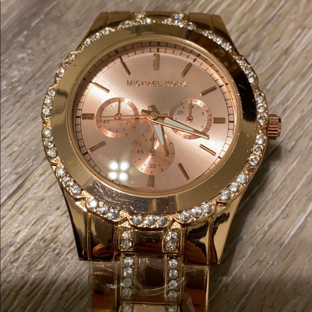 Never Worn Micheal Kors Rose Gold Watch